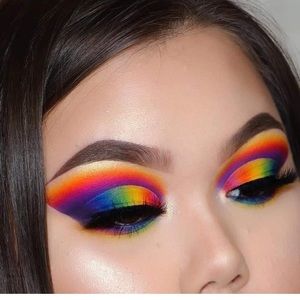 Meet your Posher, Ana